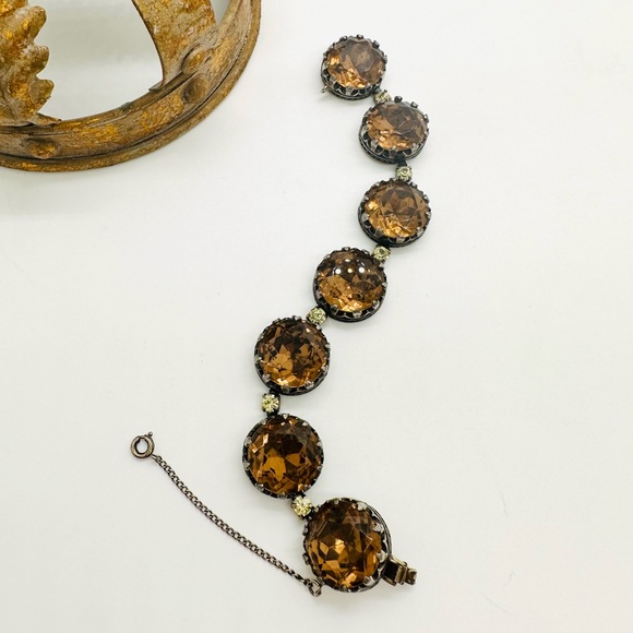 RARE Vintage Unsigned Schiaparelli Bracelet - Picture 13 of 17